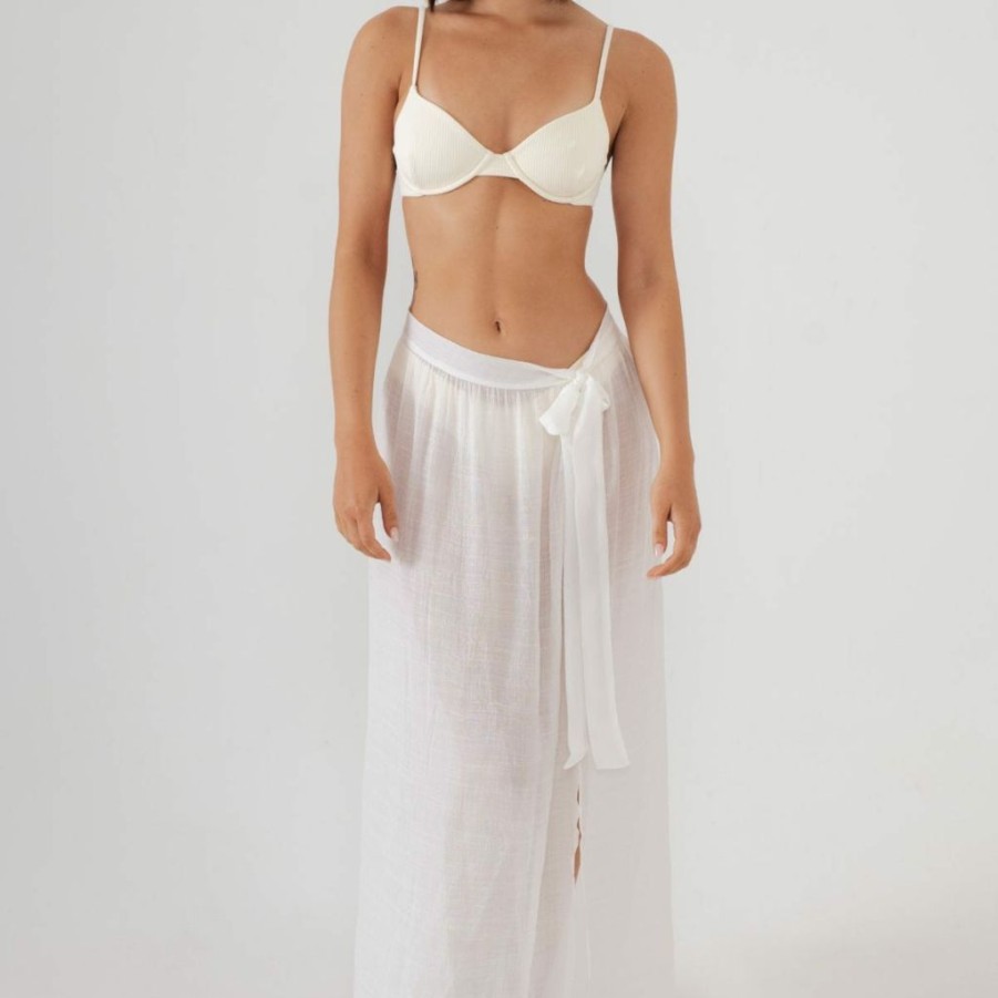 Apparel * | White Carly Sarong